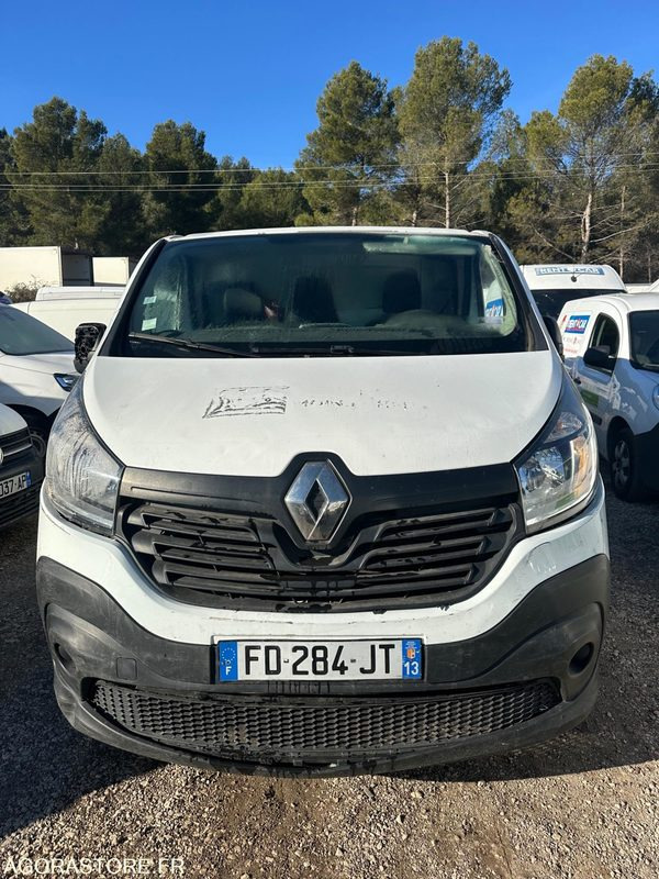 RENAULT - TRAFIC L2H1 - 2017 / 286000 KM - Xe van chở hàng: hình 2 RENAULT - TRAFIC L2H1 - 2017 / 286000 KM - Xe van chở hàng: hình 2