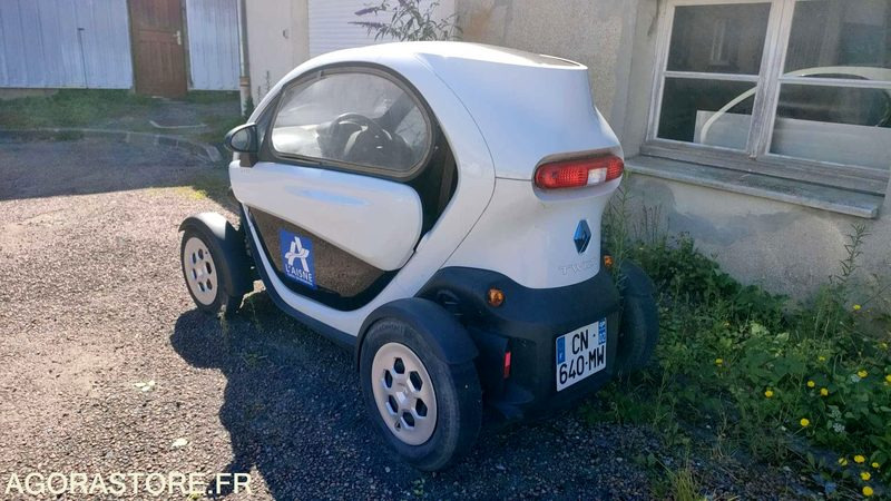 RENAULT TWIZY - 2012 - 6410 KM - ATV/ Xe 4 bánh: hình 4 RENAULT TWIZY - 2012 - 6410 KM - ATV/ Xe 4 bánh: hình 4