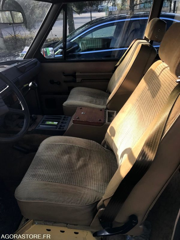 Range Rover v8 - SUV: hình 3 Range Rover v8 - SUV: hình 3