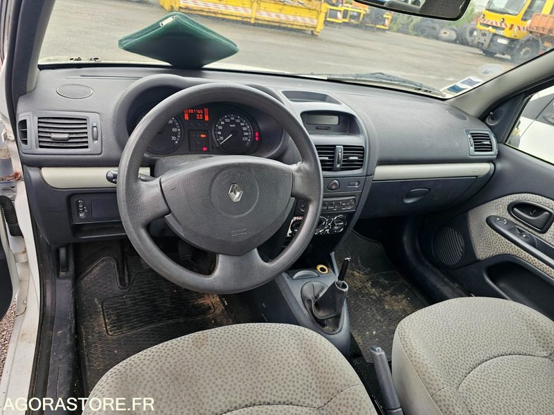 Renault Clio - 2006 - 287765km - 8472YD76 - Xe hơi: hình 5 Renault Clio - 2006 - 287765km - 8472YD76 - Xe hơi: hình 5