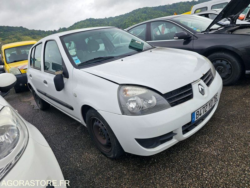 Renault Clio - 2006 - 287765km - 8472YD76 - Xe hơi: hình 2 Renault Clio - 2006 - 287765km - 8472YD76 - Xe hơi: hình 2