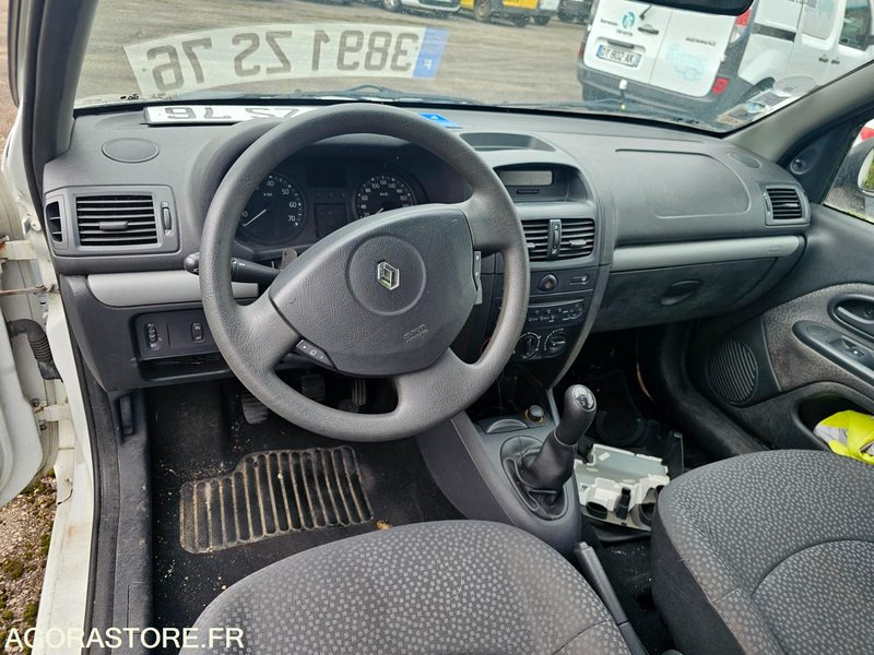 Renault Clio - 2007 - 207043km - 3891ZS76 - Xe hơi: hình 5 Renault Clio - 2007 - 207043km - 3891ZS76 - Xe hơi: hình 5