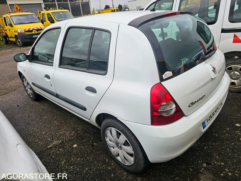 Renault Clio - 2007 - 301706km - 1920ZN76 - Xe hơi: hình 4 Renault Clio - 2007 - 301706km - 1920ZN76 - Xe hơi: hình 4