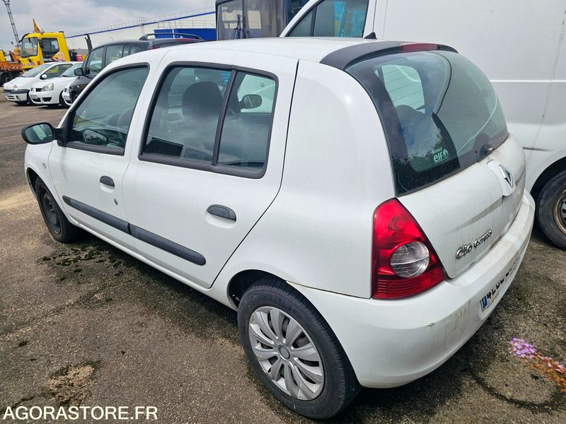 Renault Clio - 2008 - 168002km - 4262ZW76 - Xe hơi: hình 4 Renault Clio - 2008 - 168002km - 4262ZW76 - Xe hơi: hình 4