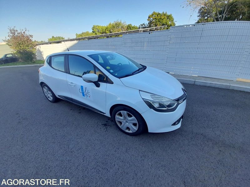 Renault - Clio - 2013 - 160098KM - Xe hơi: hình 2 Renault - Clio - 2013 - 160098KM - Xe hơi: hình 2
