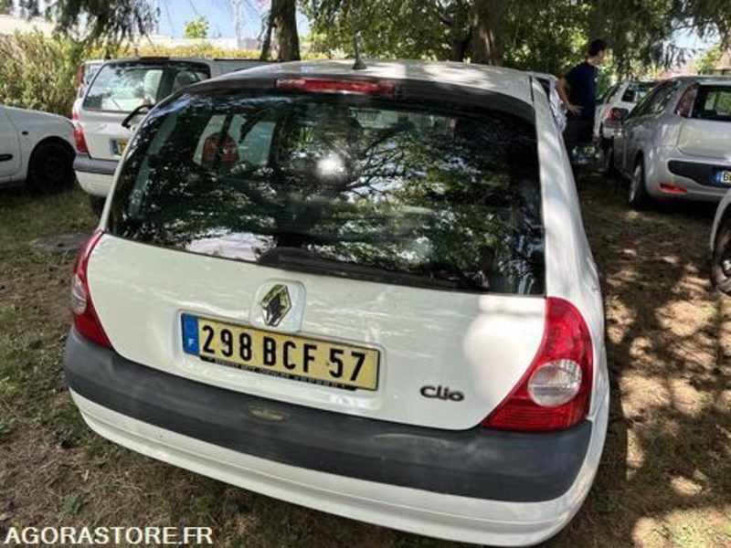 Renault Clio - 298BCF57 - Xe hơi: hình 4 Renault Clio - 298BCF57 - Xe hơi: hình 4