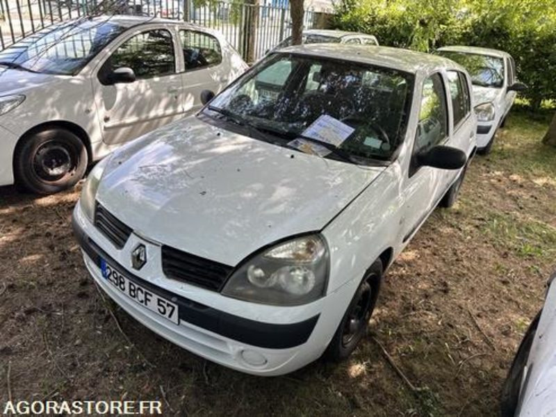 Renault Clio - 298BCF57 - Xe hơi: hình 1 Renault Clio - 298BCF57 - Xe hơi: hình 1