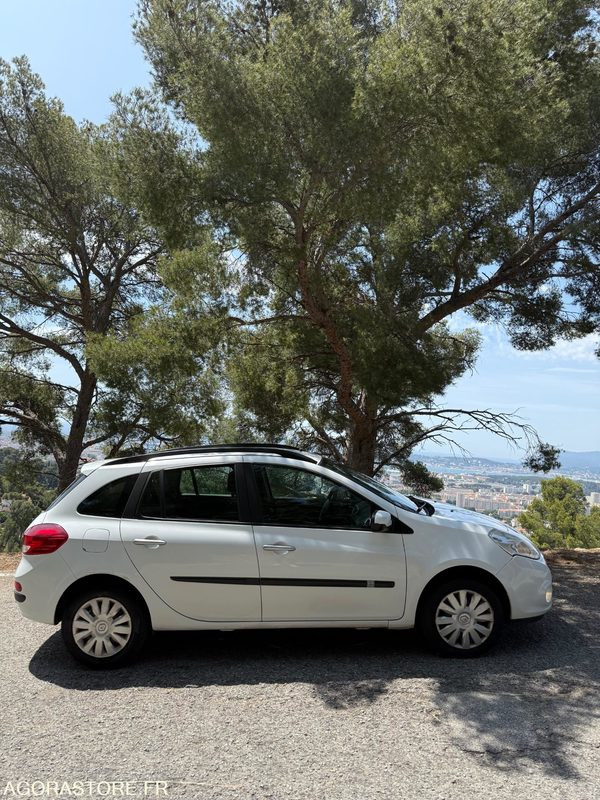 Renault Clio 3 1.5 DCI - Xe hơi: hình 5 Renault Clio 3 1.5 DCI - Xe hơi: hình 5