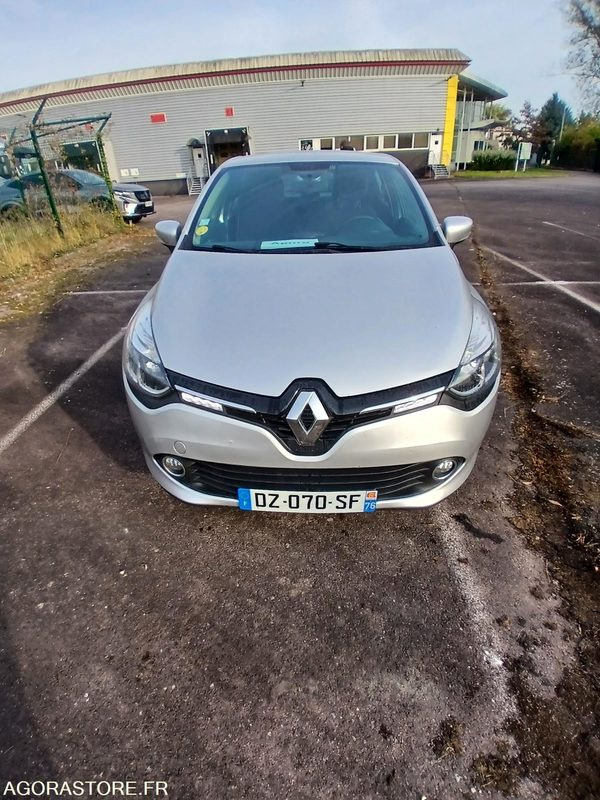 Renault Clio IV – Diesel – 2016-205 826 km - Xe hơi: hình 1 Renault Clio IV – Diesel – 2016-205 826 km - Xe hơi: hình 1