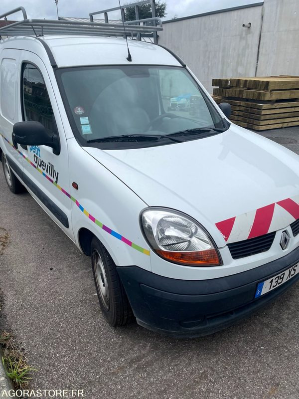 Renault Kangoo 2005 83211 kms - Xe van nhỏ gọn: hình 4 Renault Kangoo 2005 83211 kms - Xe van nhỏ gọn: hình 4