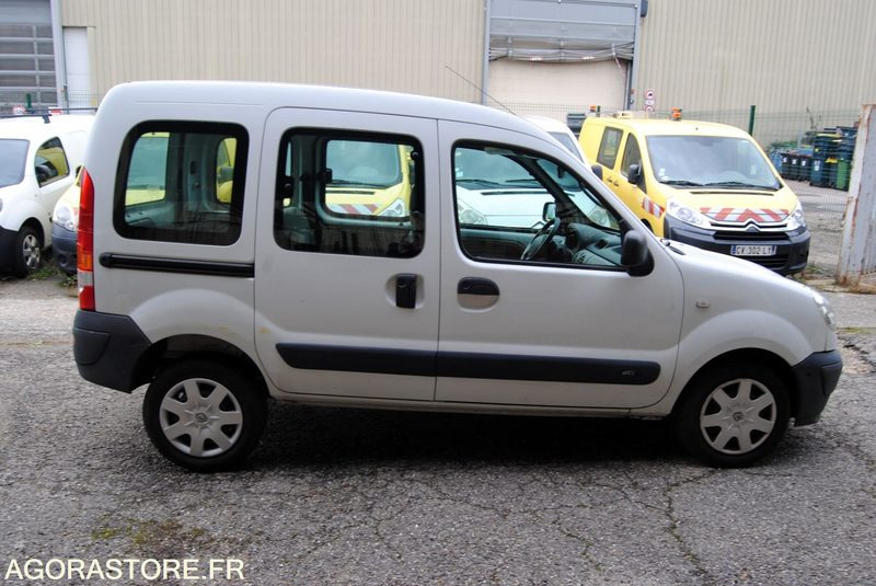 Renault Kangoo - 2006 - CB-654-BL - Xe hơi: hình 3 Renault Kangoo - 2006 - CB-654-BL - Xe hơi: hình 3