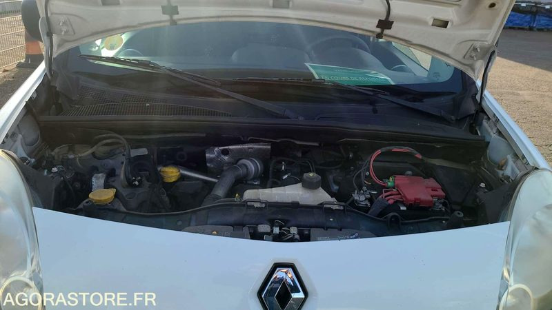 Renault Kangoo - 2011 - 135179kms - BN673ZL - Xe van nhỏ gọn: hình 5 Renault Kangoo - 2011 - 135179kms - BN673ZL - Xe van nhỏ gọn: hình 5