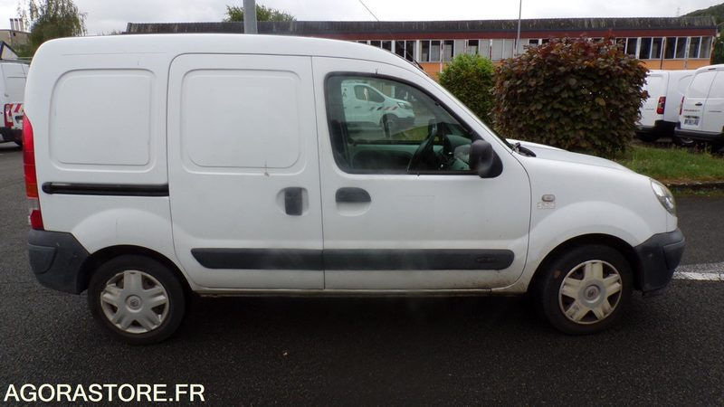 Renault Kangoo AL-886-PK (BP) - Xe van nhỏ gọn: hình 3 Renault Kangoo AL-886-PK (BP) - Xe van nhỏ gọn: hình 3