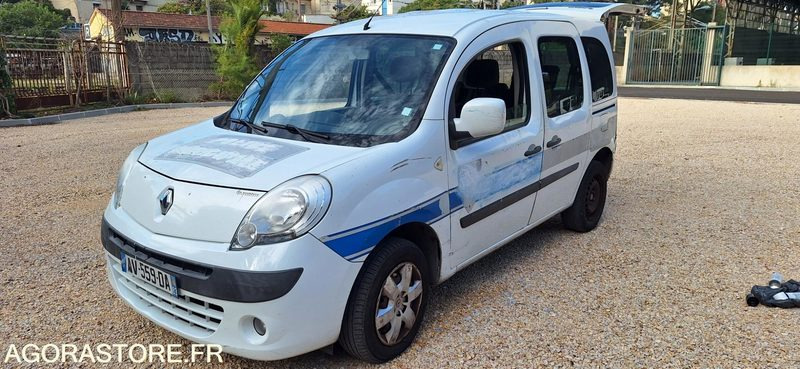 Renault Kangoo (Ancien véhicule de la Police Municipale) - Xe hơi: hình 2 Renault Kangoo (Ancien véhicule de la Police Municipale) - Xe hơi: hình 2