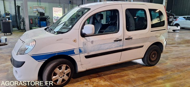 Renault Kangoo (Ancien véhicule de la Police Municipale) - Xe hơi: hình 3 Renault Kangoo (Ancien véhicule de la Police Municipale) - Xe hơi: hình 3