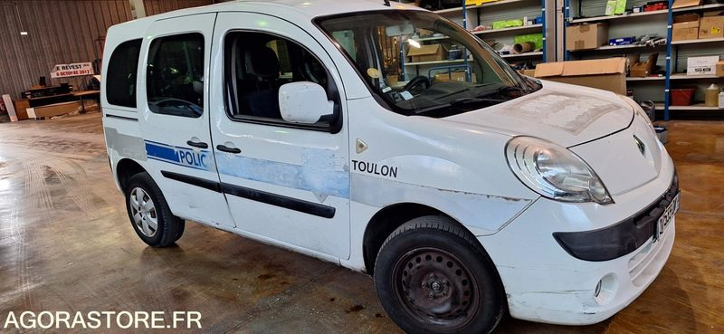 Renault Kangoo (Ancien véhicule de la Police Municipale) - Xe hơi: hình 4 Renault Kangoo (Ancien véhicule de la Police Municipale) - Xe hơi: hình 4