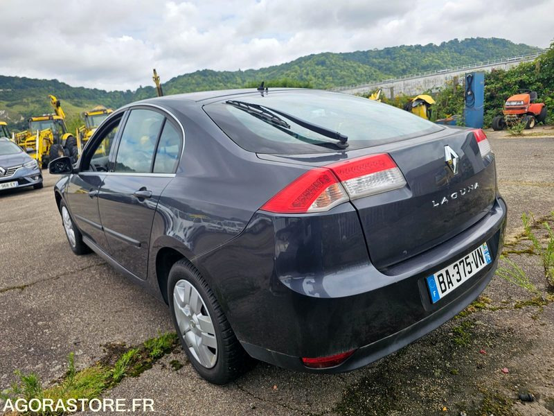 Renault Laguna - 2010 - 184971km - BA375VN - Xe hơi: hình 4 Renault Laguna - 2010 - 184971km - BA375VN - Xe hơi: hình 4