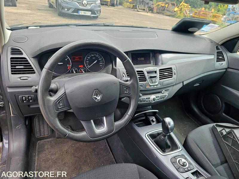 Renault Laguna - 2010 - 204196km - BA072CE - Xe hơi: hình 5 Renault Laguna - 2010 - 204196km - BA072CE - Xe hơi: hình 5
