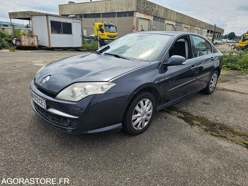 Renault Laguna - 2010 - 204196km - BA072CE - Xe hơi: hình 1 Renault Laguna - 2010 - 204196km - BA072CE - Xe hơi: hình 1