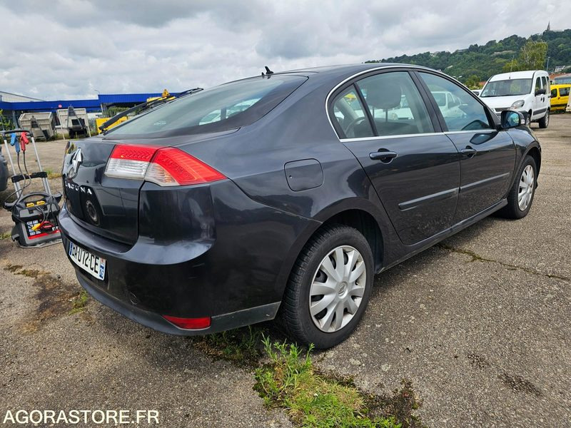Renault Laguna - 2010 - 204196km - BA072CE - Xe hơi: hình 3 Renault Laguna - 2010 - 204196km - BA072CE - Xe hơi: hình 3