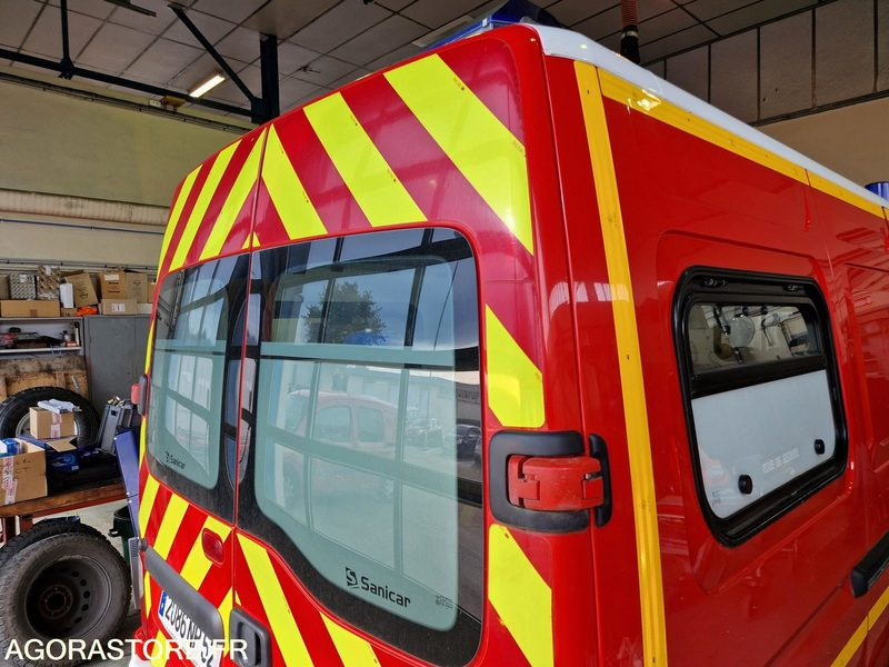 Xe van chở hàng Renault Master - 2008- 120445 - 2086NP52: hình 16 Xe van chở hàng Renault Master - 2008- 120445 - 2086NP52: hình 16