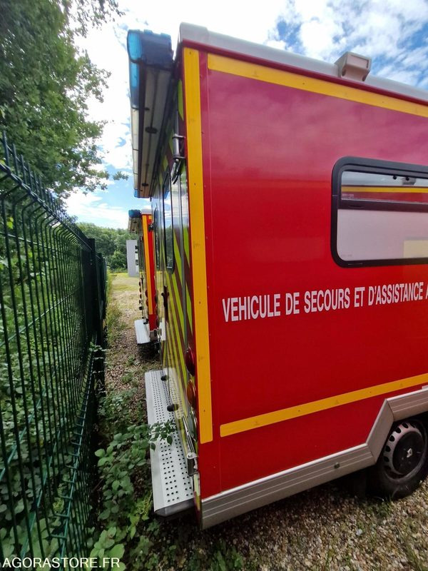 Renault Master - 2011 - 208407 - BV565XQ - Xe van chở hàng: hình 3 Renault Master - 2011 - 208407 - BV565XQ - Xe van chở hàng: hình 3