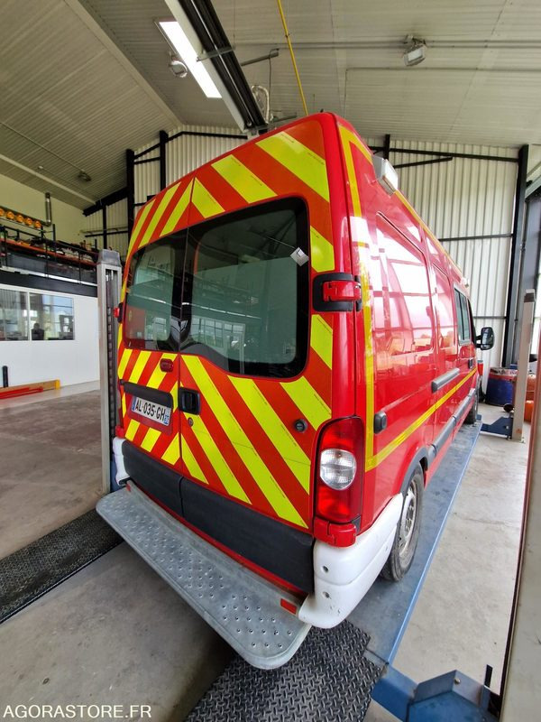 Renault Master - AL035GH - Xe van chở hàng: hình 3 Renault Master - AL035GH - Xe van chở hàng: hình 3