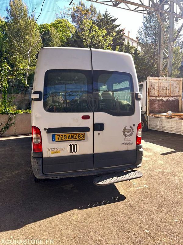 Renault Master TCP 15 places - Xe bus mini, Xe van chở khách: hình 2 Renault Master TCP 15 places - Xe bus mini, Xe van chở khách: hình 2