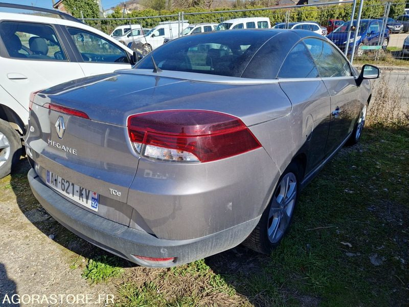 Renault Megane - AW621KV - 2010 - 148435km - Xe hơi: hình 3 Renault Megane - AW621KV - 2010 - 148435km - Xe hơi: hình 3