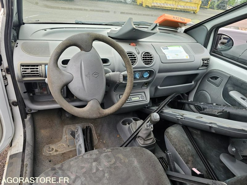 Renault Twingo - 2007 - 225218km - 8804ZH76 - Xe hơi: hình 5 Renault Twingo - 2007 - 225218km - 8804ZH76 - Xe hơi: hình 5