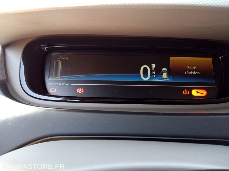 Renault ZOE année 2013 - Xe hơi: hình 2 Renault ZOE année 2013 - Xe hơi: hình 2