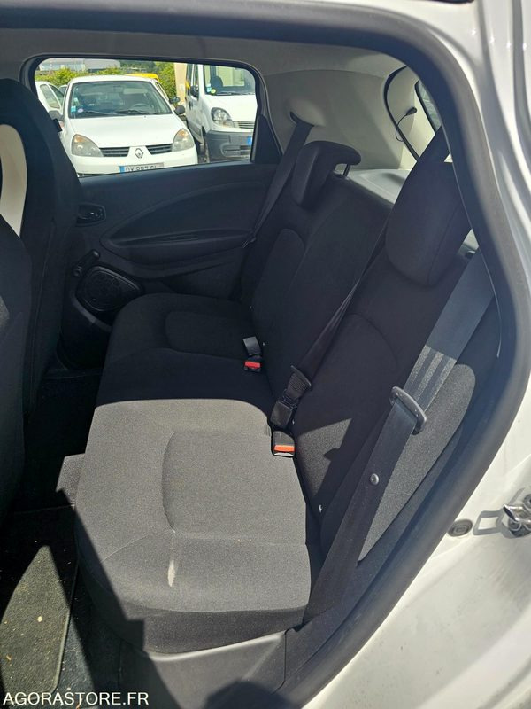 Xe hơi Renault Zoe - 2022 - 30673km -  GK619BW: hình 14