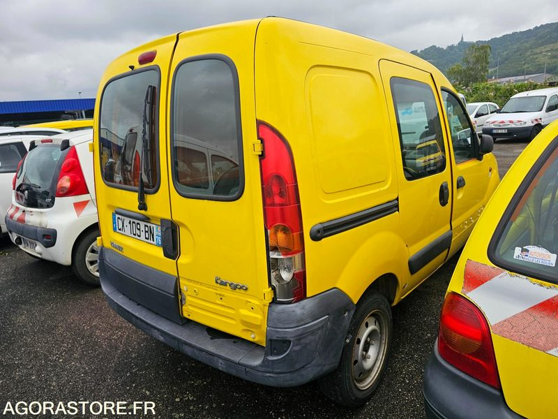 Renault kangoo - 2005 - 227814km - CX109BN - Xe van nhỏ gọn: hình 3 Renault kangoo - 2005 - 227814km - CX109BN - Xe van nhỏ gọn: hình 3