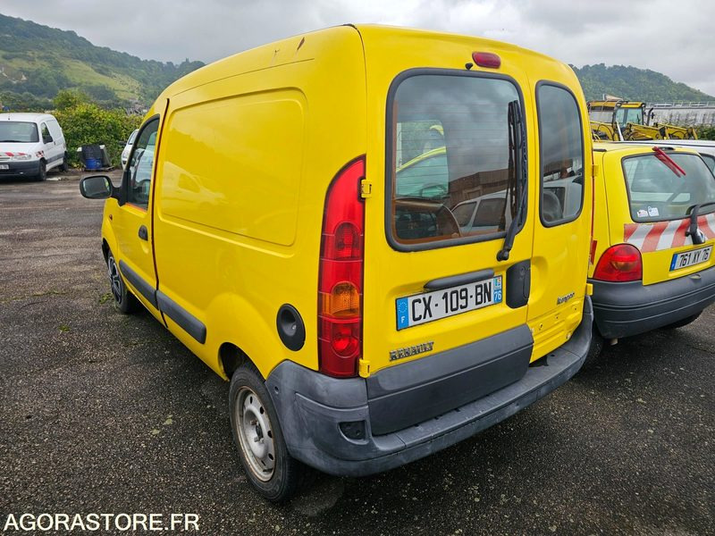 Renault kangoo - 2005 - 227814km - CX109BN - Xe van nhỏ gọn: hình 4 Renault kangoo - 2005 - 227814km - CX109BN - Xe van nhỏ gọn: hình 4