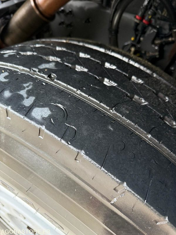 Renault porteur C460 Ampliroll Grue 6x2 remorquant - Xe tải nâng móc: hình 5 Renault porteur C460 Ampliroll Grue 6x2 remorquant - Xe tải nâng móc: hình 5