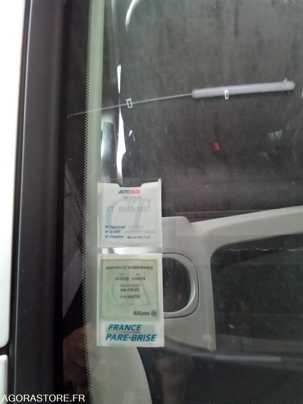Renault trafic 1.6dci 95 CV 9 places 309336 kms - Xe bus mini, Xe van chở khách: hình 5 Renault trafic 1.6dci 95 CV 9 places 309336 kms - Xe bus mini, Xe van chở khách: hình 5