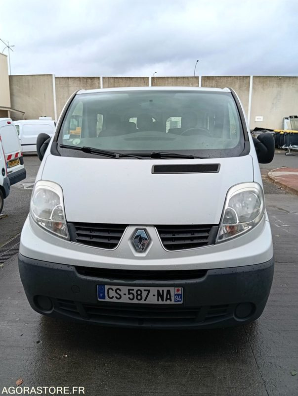 Renault trafic - Xe bus mini, Xe van chở khách: hình 3 Renault trafic - Xe bus mini, Xe van chở khách: hình 3