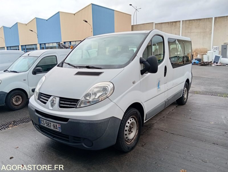 Renault trafic - Xe bus mini, Xe van chở khách: hình 4 Renault trafic - Xe bus mini, Xe van chở khách: hình 4