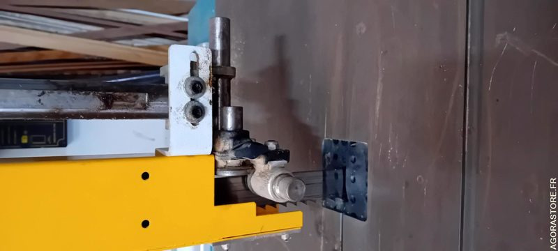 SCIE A RUBAN - Dụng cụ/ Thiết bị: hình 4 SCIE A RUBAN - Dụng cụ/ Thiết bị: hình 4