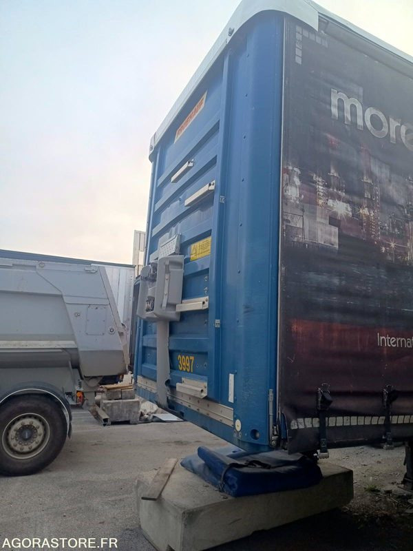Semi-remorque Bâchée Fruehauf - 2014 (3997) - Sơ mi rơ moóc mui bạt: hình 4 Semi-remorque Bâchée Fruehauf - 2014 (3997) - Sơ mi rơ moóc mui bạt: hình 4