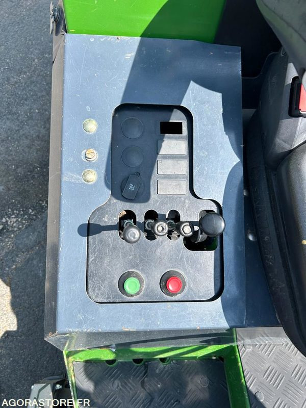 TONDEUSE FRONTALE AMAZONE - Máy cắt cỏ vườn: hình 3 TONDEUSE FRONTALE AMAZONE - Máy cắt cỏ vườn: hình 3