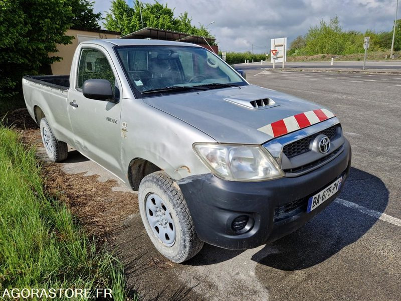 TOYOTA HILLUX - BA675PV - 2010 / 141 633 KM - Xe hơi: hình 2 TOYOTA HILLUX - BA675PV - 2010 / 141 633 KM - Xe hơi: hình 2