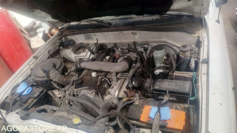 TOYOTA HILUX - 225000KM - 2003 - Xe ben nhỏ: hình 3 TOYOTA HILUX - 225000KM - 2003 - Xe ben nhỏ: hình 3