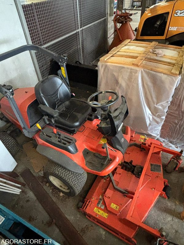 Tondeuse autoportée KUBOTA F3090 - Máy cắt cỏ vườn: hình 1 Tondeuse autoportée KUBOTA F3090 - Máy cắt cỏ vườn: hình 1