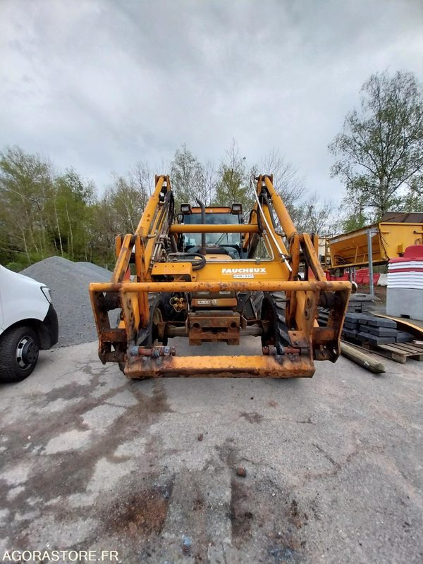 Tracteur Renault Ergos 100 avec chargeur FAUCHEUX F256 - Máy cày: hình 2 Tracteur Renault Ergos 100 avec chargeur FAUCHEUX F256 - Máy cày: hình 2