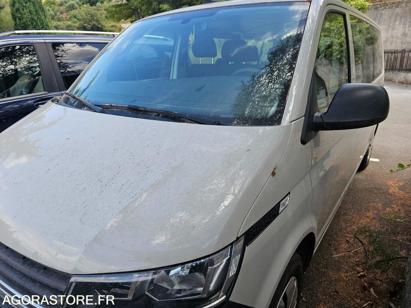 VOLKSWAGEN Transporter 9 Places - 2024 - 4000 KM - Xe bus mini, Xe van chở khách: hình 2 VOLKSWAGEN Transporter 9 Places - 2024 - 4000 KM - Xe bus mini, Xe van chở khách: hình 2