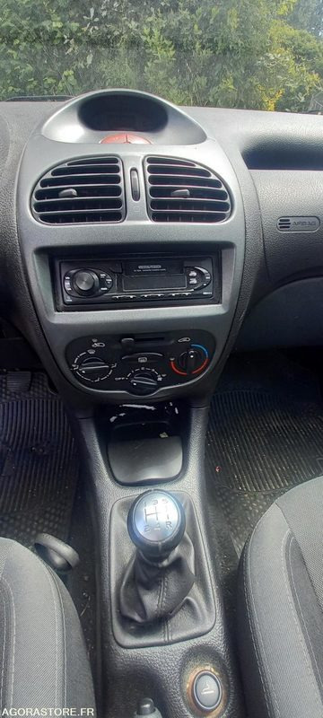 VQ- V11o Peugeot 206 - Xe hơi: hình 4 VQ- V11o Peugeot 206 - Xe hơi: hình 4