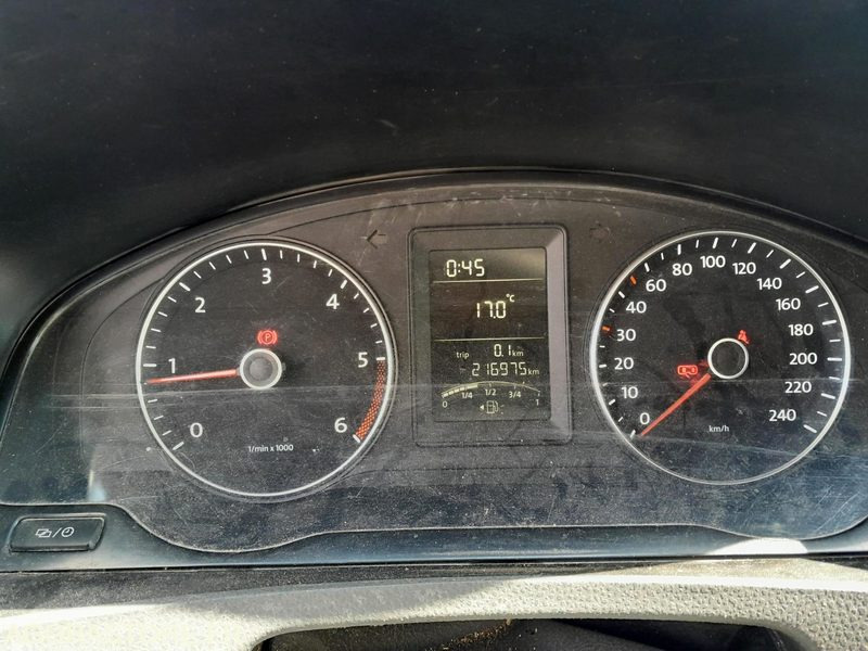 VW TRANSPORTER L2H3 4X4 DT-048-CA - Xe van chở hàng: hình 3 VW TRANSPORTER L2H3 4X4 DT-048-CA - Xe van chở hàng: hình 3