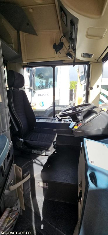 BUS-CAR HEULIEZ 700 - 581698kms. - 2007 - Xe bus: hình 5 BUS-CAR HEULIEZ 700 - 581698kms. - 2007 - Xe bus: hình 5