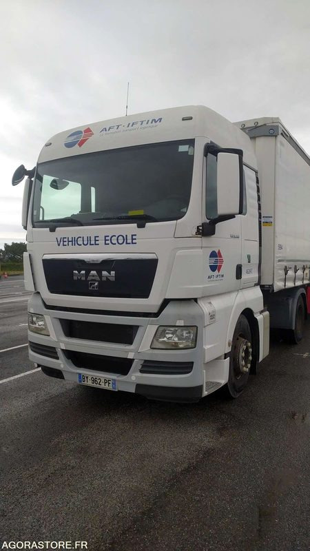 MAN TGX 18.360 - 2011 - 261969 KM - BY-962-PF - Xe đầu kéo: hình 2 MAN TGX 18.360 - 2011 - 261969 KM - BY-962-PF - Xe đầu kéo: hình 2